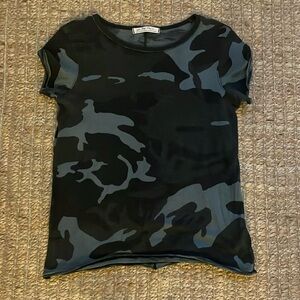 Free People We The Free Camo Short Sleeve t-shirt Medium